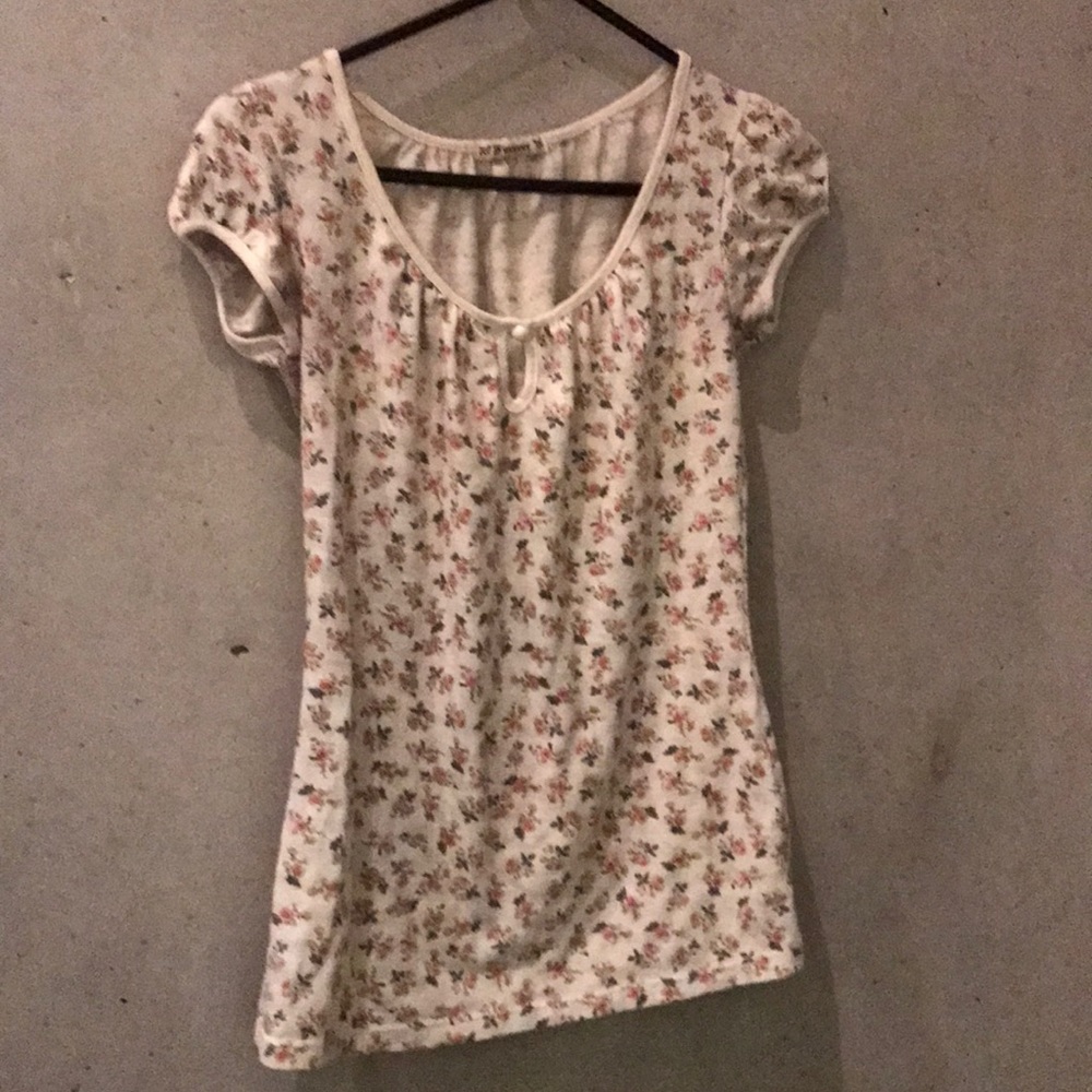 Floral short sleeved shirt